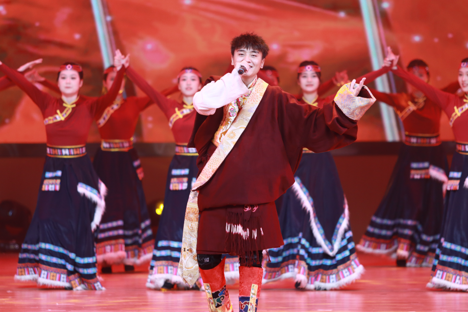 宜春幼儿师范高等专科学校――扎西旦周：逐梦藏族男孩 用歌声表达自己